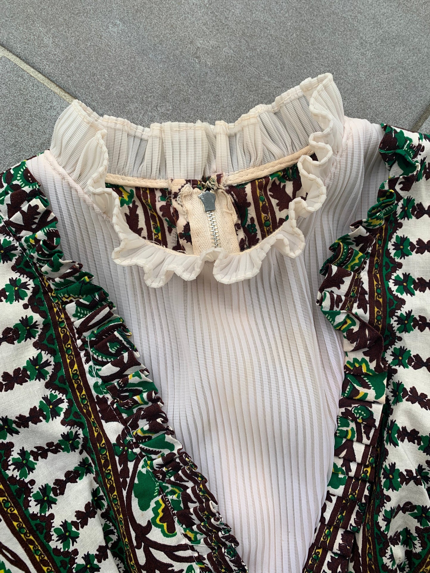 70s Vintage Patterned High-neck Maxi Dress