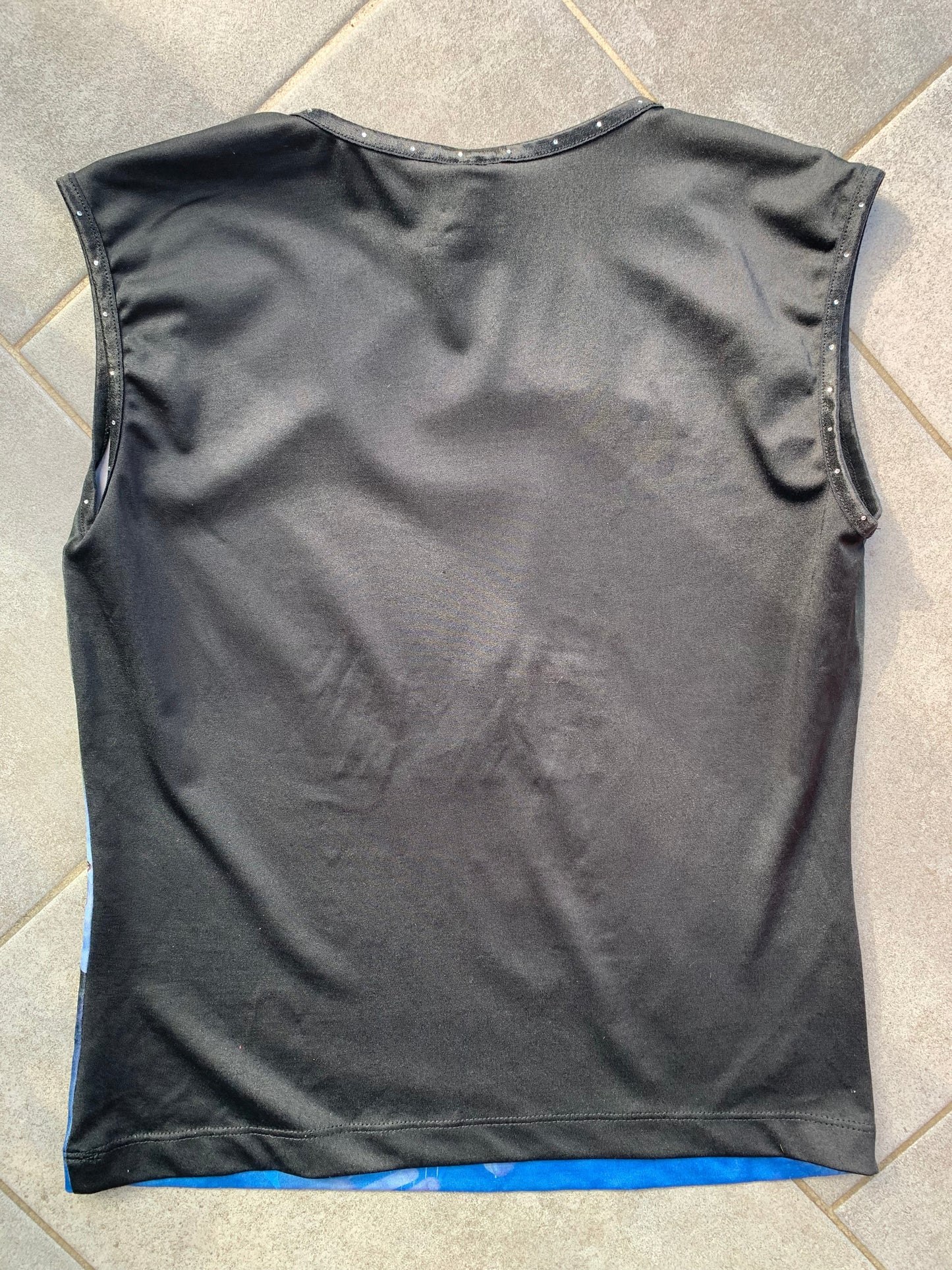 Def Leppard 2000's Giant Sleeveless Printed Top