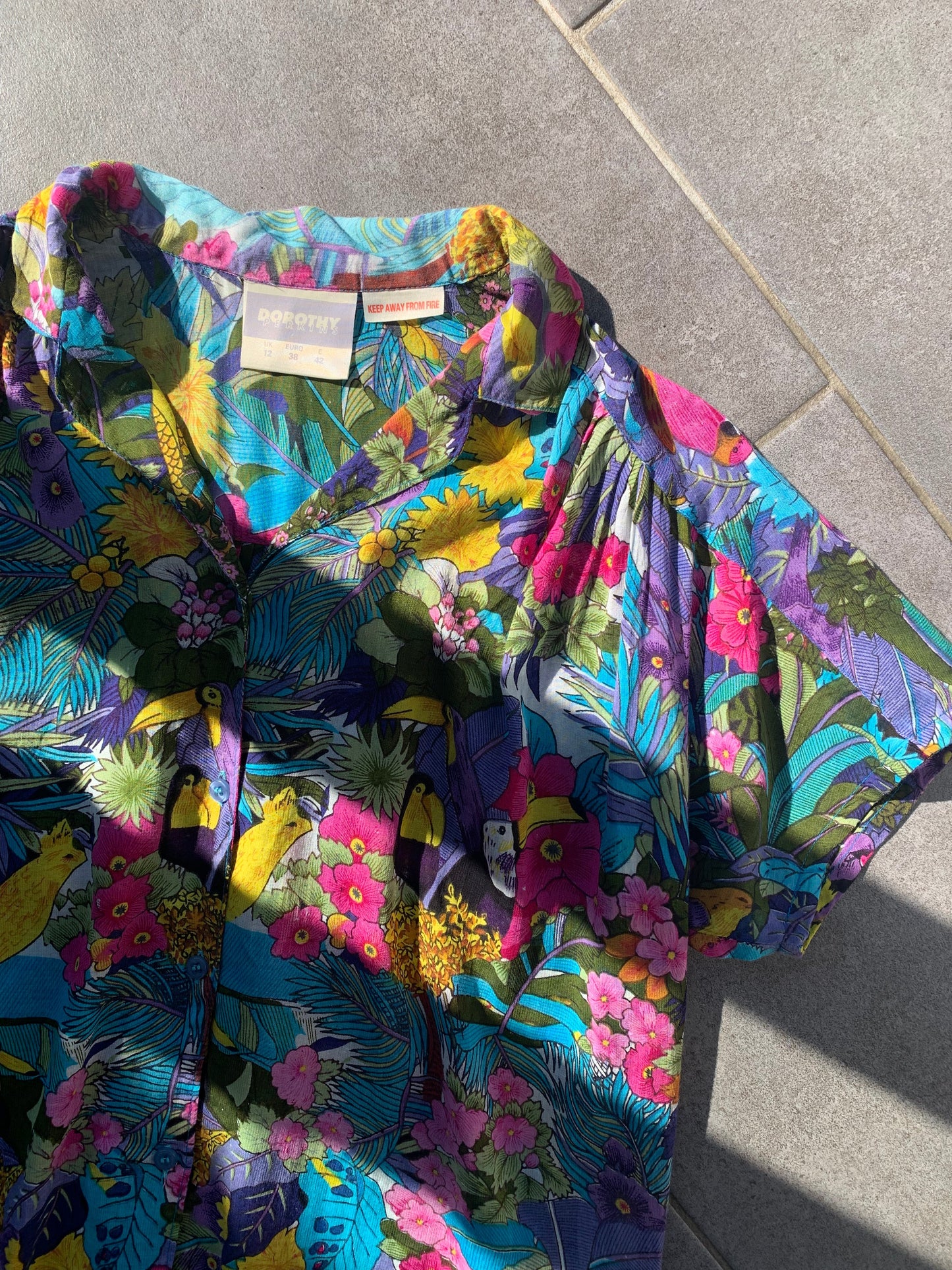 80s Vintage Dorothy Perkins Tropical Print Short Sleeve Blouse
