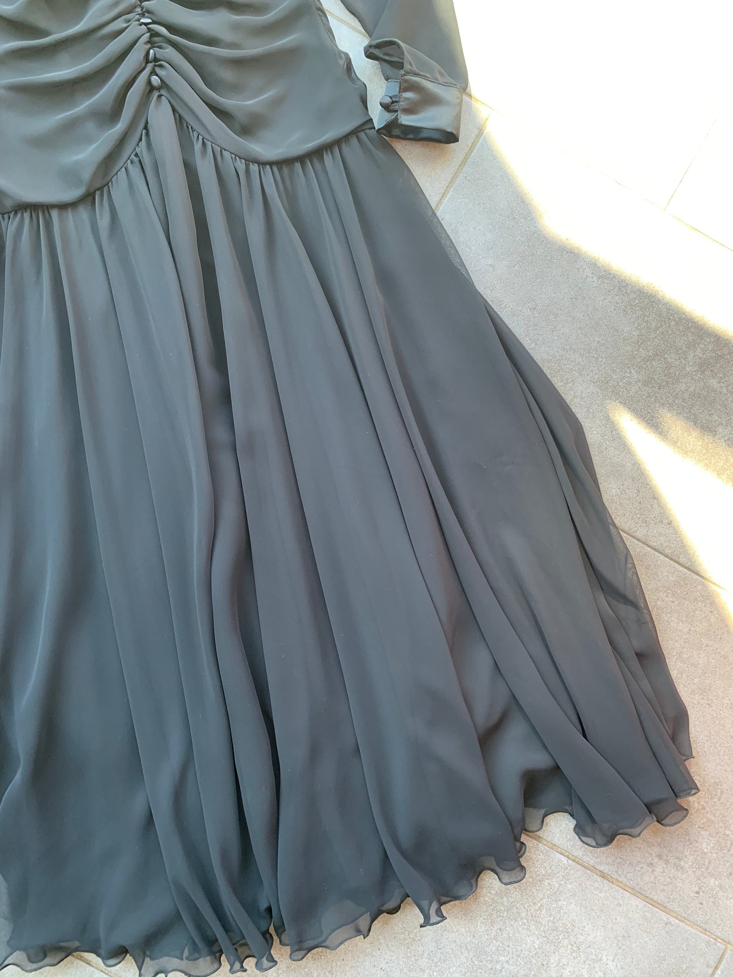 80s Vintage 'Parigi' Drop Waist Midi Dress