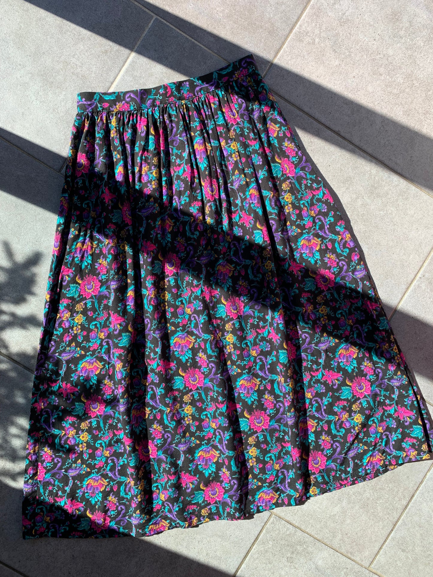 90s Vintage St Michael Dark Floral Prairie Midi Skirt