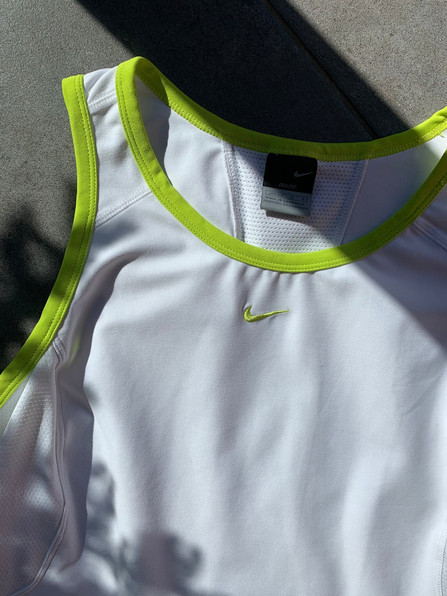 Nike 2000s White Sports Tank With Embroidered Central Swoosh