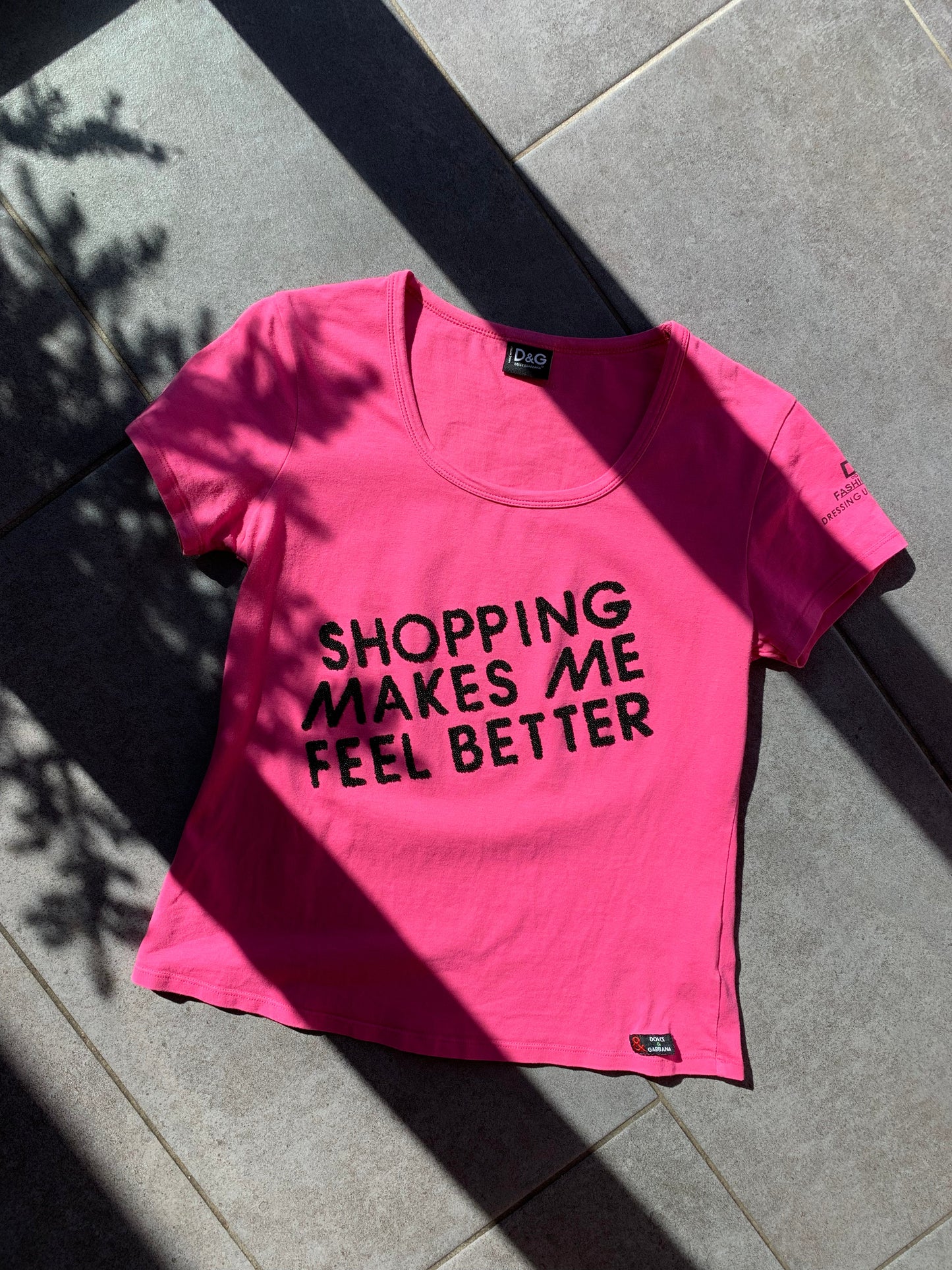 D&G Dolce&Gabbana 'Shopping Makes Me Feel Better' Pink Tee